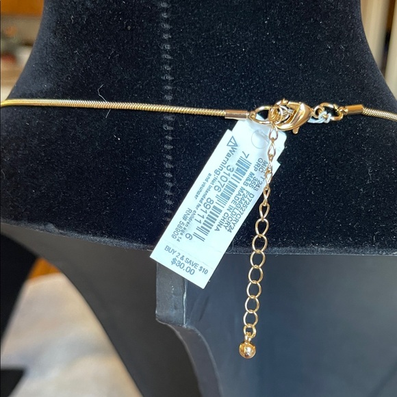 Elegant Gold Reindeer Necklace - Picture 4 of 7